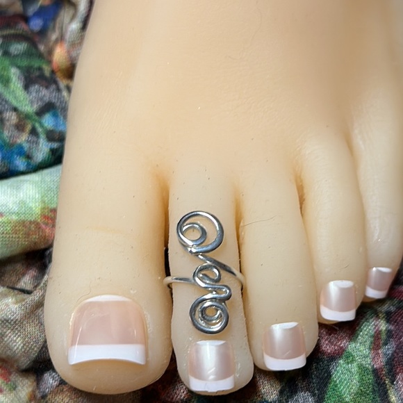 Sterling Silver Toe Ring- Adjustable Toe Ring- Unique- Midi/Knuckle Ring- Fs#33 - Picture 7 of 11